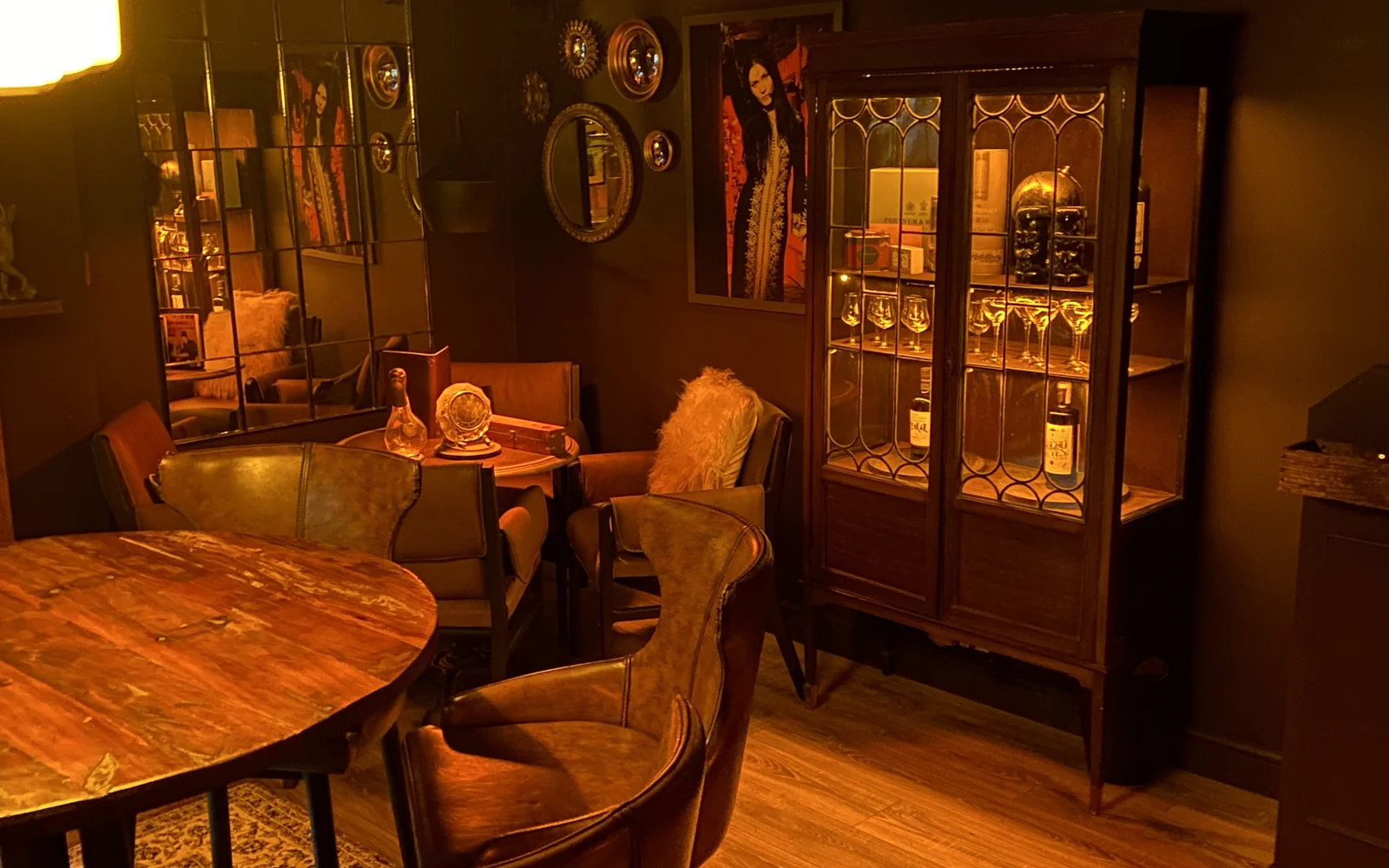 Lyrace bottom floor seating area